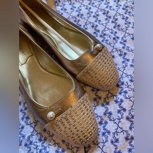 BNWOT Sarah flint sacchetto flats rose gold